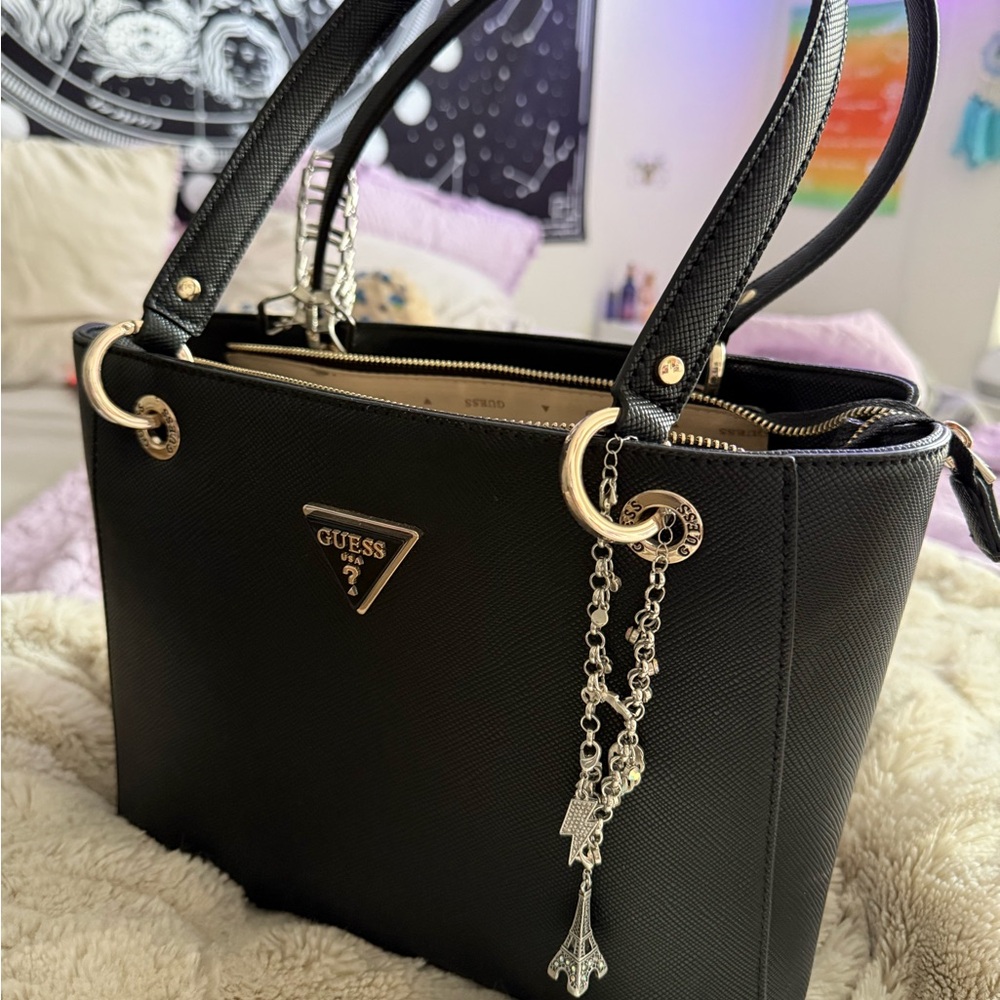 guess purse medium/large shoulder bag